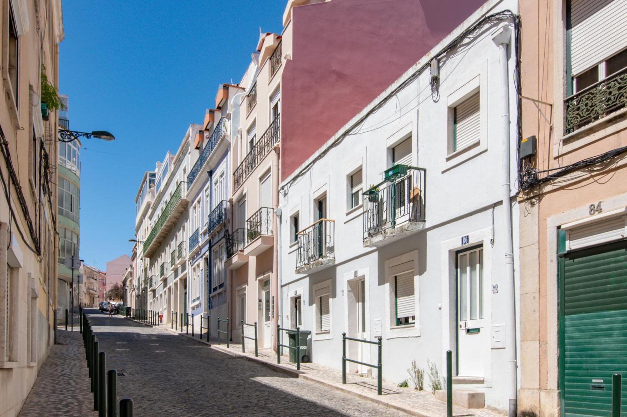 Charming & Peaceful Family Flat Leilighet Lisboa Eksteriør bilde